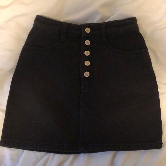Brandy Melville size xs jean skirt - Picture 5 of 5
